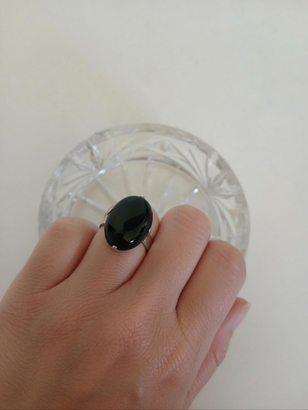 Size 8 Oval Black Cabochon Ring With 925 Silver Band